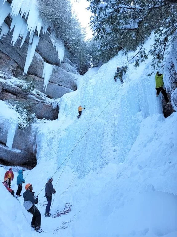 5 must-see sites for ice climbing in Quebec.